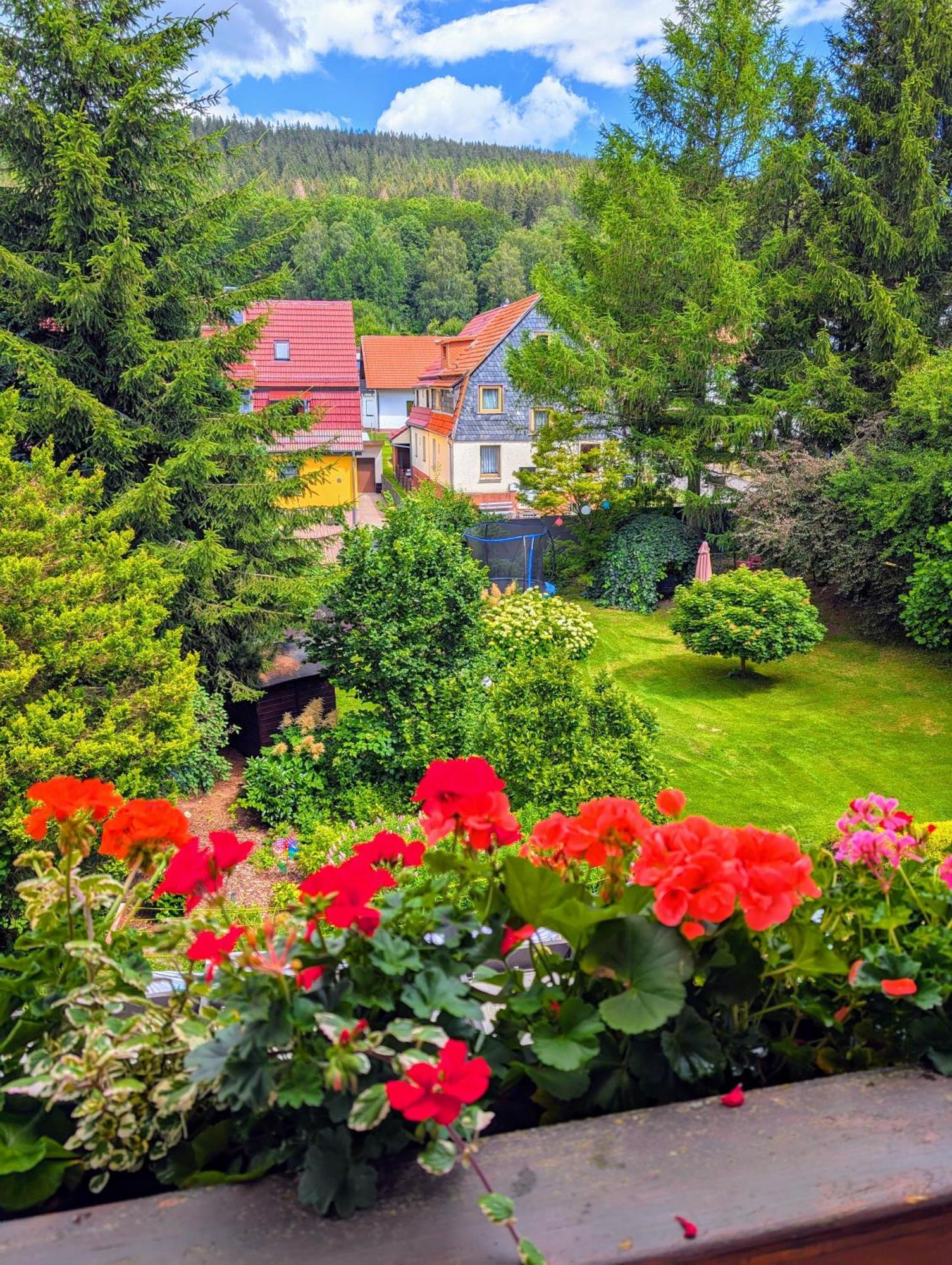 Gaestehaus Regina Ruhla Luaran gambar